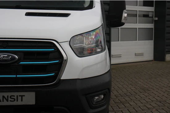 Ford E-Transit 425 L4H1 Trend 68 kWh | Achteruitrijcamera | Stoelverwarming | Apple CarPlay/Android Auto | Adaptieve Cruise Control