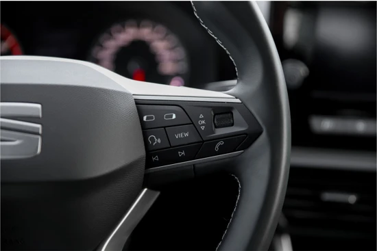 SEAT Leon Reference 1.0TSi 90pk | Cruise control | Carplay