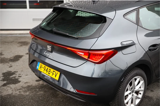 SEAT Leon Reference 1.0TSi 90pk | Cruise control | Carplay