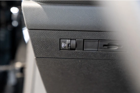 Opel Astra 1.2 Turbo 130PK Elegance Automaat | Camera | Stoel & Stuurverwarming | AGR Stoel | Adaptive Cruise |