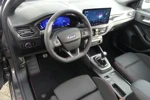 Ford Focus Wagon 1.0 EcoBoost 125PK Hybrid ST Line X | Panoramadak | Adapt cruise | Dode hoek detectie | 18"LMV | Winterpack | Kleur: Magne