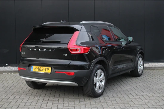 Volvo XC40 T2 GT Momentum Business