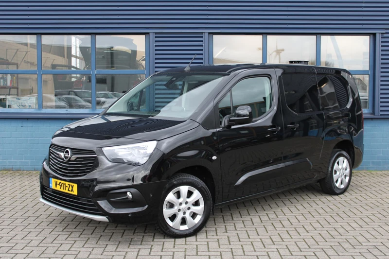 Opel Combo L2 1.5D Innovation 8-TRAPS AUTOMAAT 2X SCHUIFDEUR