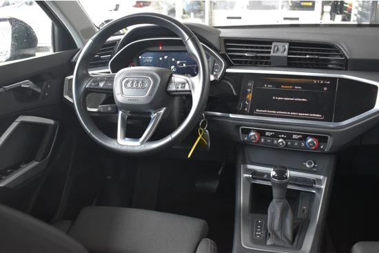 Audi Q3 35 TFSI S edition