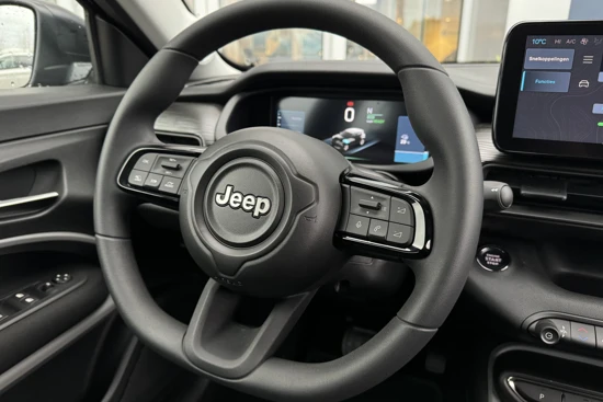 Jeep Avenger Longitude Business Pack 54kWh | €2.000,- SEPP | Sensoren Achter | Cruise Control | Carplay | Navi