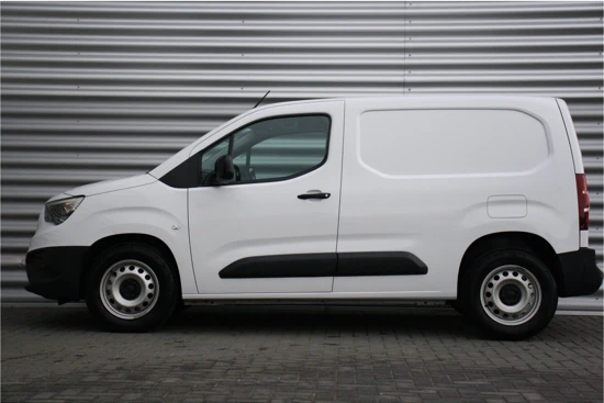 Opel Combo-e 50KWH 136PK L1H1 EDITION AUTOMAAT / NAVI / AIRCO / LED / PDC / DAB+ / BLUETOOTH / CRUISECONTROL / 1E EIGENAAR / NIEUWSTAAT !!