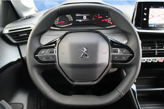 Peugeot 208 1.2 75PK STYLE | Navi | Camera | 16" LMV | AppleCarPlay | Airco | Privacy Glas |