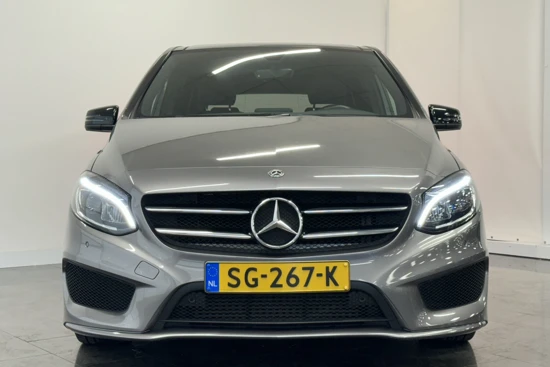 Mercedes-Benz B-Klasse 200 Prestige | AMG Line | Night pakket | Leder | Memorystoel | Panoramadak | Getint glas | Stoelverwarming |