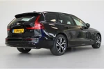 Volvo V60 B4 200PK Plus Dark | BLIS | Sportstoelen | Camera | Pilot Assist | Memory stoelen | Achterb verwarming