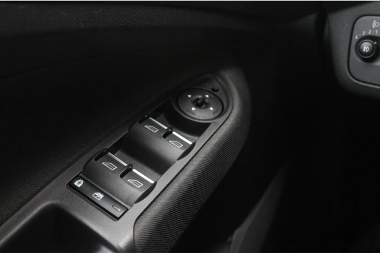 Ford C-MAX 1.0 125pk Titanium | Trekhaak | Navigatie incl. bluetooth | Elec. achterklep