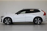 Volvo XC60 T6 350PK Ultimate Dark | Compleet! | Gelam Glas | Luchtvering | 360° Camera | Black Pack | HUD