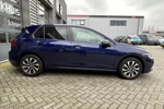 Volkswagen Golf 1.5 TSI 150 pk | Stand kachel | A-uitrijcamera | Head-Up Display | Navigatie | Stoel- Stuurverwarming |