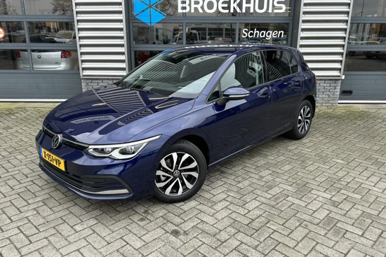 Volkswagen Golf 1.5 eTSI 150 pk | Stand kachel | A-uitrijcamera | Head-Up Display | Navigatie | Stoel- Stuurverwarming |