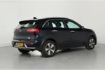 Kia Niro 1.6 GDi Hybrid First Edition | Dealer Onderhouden! | Navi | Camera | Clima | Parkeersensoren V+A | Cruise Control | Lichtmetalen