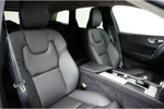 Volvo XC60 B4 Inscription | Cruise Control | Camera | Getint Glas | Elek. stoel i.c.m geheugen | 19- inch | Stoelverwarming