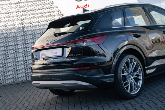 Audi Q4 e-tron 40 Launch edition Advanced Plus | PANORAMA DAK | 21 INCH | SPORTSTOELEN | NAVIGATIE | CAMERA