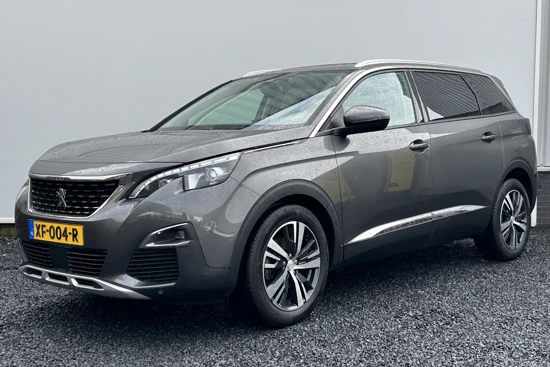 Peugeot 5008 1.2 130PK PureTech Allure Automaat | 7 zits | Panodak | Navigatie | Parkeersensoren voor + achter |