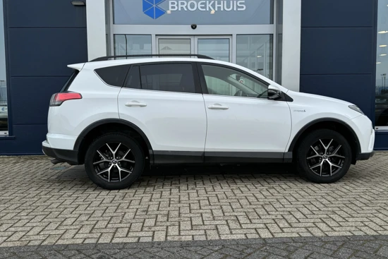 Toyota RAV4 2.5 HYBRID 2WD CVT Dynamic | ACC | Trekhaak | Camera | Sensoren V/A | Elekt. klep | Stoelverwarming | Navi