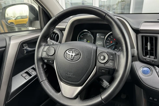 Toyota RAV4 2.5 HYBRID 2WD CVT Dynamic | ACC | Trekhaak | Camera | Sensoren V/A | Elekt. klep | Stoelverwarming | Navi