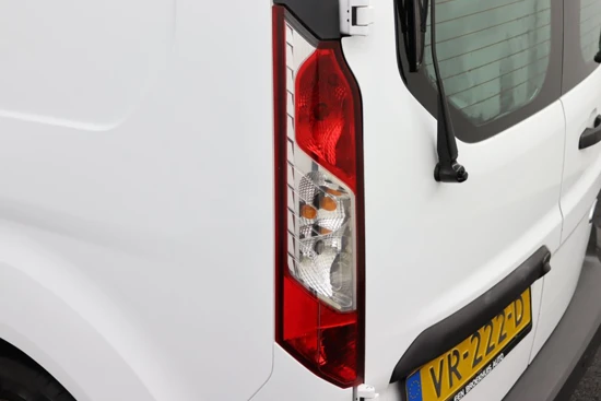 Ford Transit Connect 1.0 Ecoboost L1 Trend | Camera | Laadruimte Pakket | Benzine ! | Mobiele werkbank! | Parkeersensoren | Verwarmde Voorruit