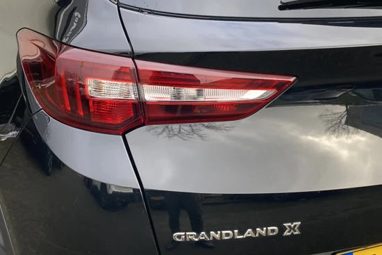 Opel Grandland X 1.2 Turbo 130pk Innovation Automaat | Camera | Cruise | PDC voor & achter | Key-less | Elektrische achterklep |