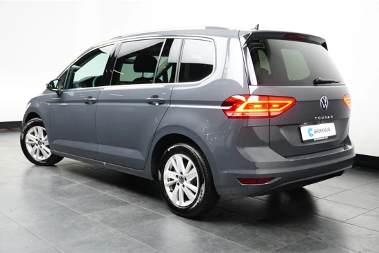 Volkswagen Touran 1.5 TSI 150PK DSG-7 Highline 7P | NAVI BY APP | STOELVERW. | AUTO. A. KLEP