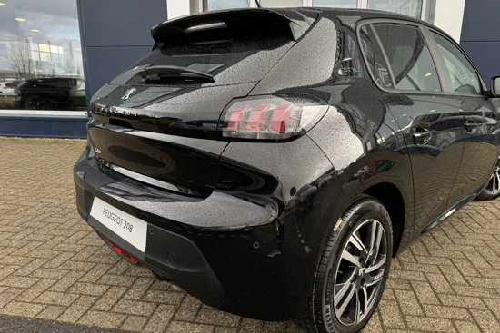 Peugeot 208 1.2 PureTech STYLE | €3729,- KORTING | Navi | Camera + Sensoren achter | Carplay