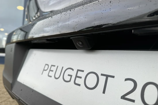 Peugeot 208 1.2 PureTech STYLE | €3729,- KORTING | Navi | Camera + Sensoren achter | Carplay