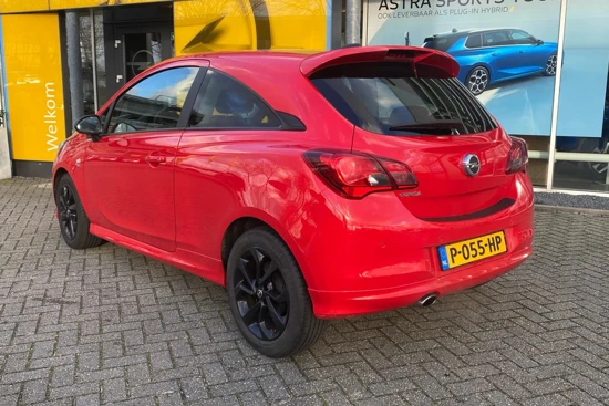 Opel Corsa 1.4 Innovation OPC line