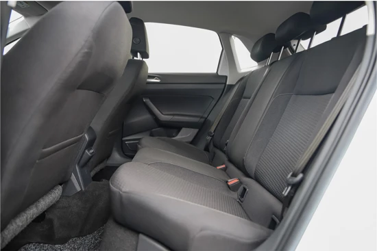 Volkswagen Polo 1.0TSi 95pk Comfortline | Navigatie | Getint glas | PDC |