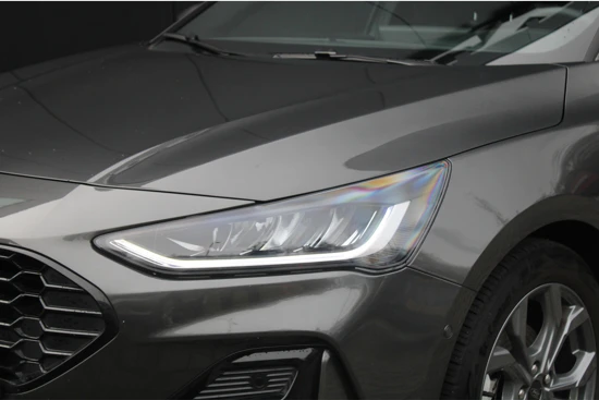 Ford Focus Wagon 1.0 EcoBoost Hybrid ST Line | Nieuw model | Camera | Winter-pack | Privacy glass