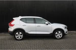 Volvo XC40 B4 (Mild Hybrid) Momentum