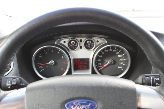 Ford Focus Wagon 1.6 Trend | Airco | Cruise Control | Trekhaak