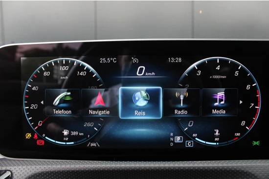 Mercedes-Benz CLA-Klasse 200 Business Solution Progressive | STOELVERWARMING | FULL LED | HALF LEDER | NETTE AUTO!