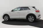 Volkswagen T-Roc 1.5 TSI 150pk R-Line | Adaptief cruise control | Navigatie | App connect | LED koplampen | Trekhaak | Dab radio | Camera achter