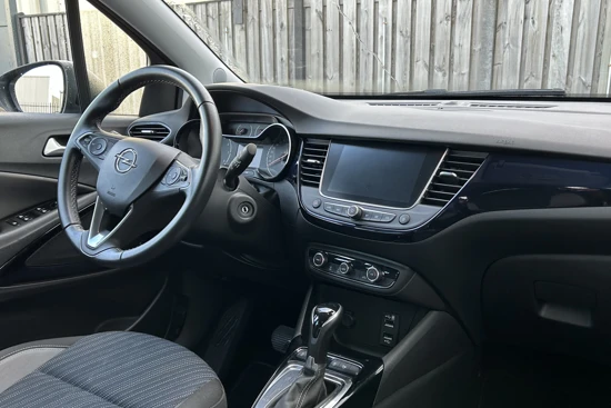 Opel Crossland 1.2 Turbo 110pk Automaat | Trekhaak | Navigatie | Climate control | Parkeercamera |