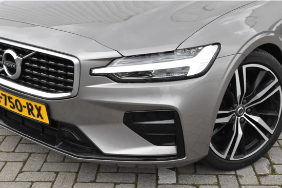 Volvo S60 2.0 T4 R-Design #PolestarEngineerd #PebbleGrey #Leder #OnCall