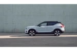 Volvo XC40 Single Motor Extended Range Ultimate | VOORRAAD! | Panoramadak | Pixel Led | Harman Kardon | Adaptive Cruise | BLIS | Getint Gla