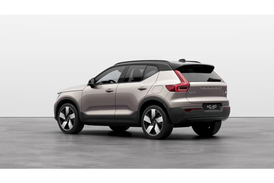 Volvo XC40 Single Motor Extended Range Ultimate | VOORRAAD! | Panoramadak | Pixel Led | Harman Kardon | Adaptive Cruise | BLIS | Getint Gla