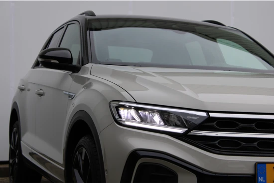 Volkswagen T-Roc 1.5 TSI 150PK DSG Aut. R-Line | Black Style | Camera | LED | PDC v+a | Stoel & Stuurverwarming | Active info display | Afneembar