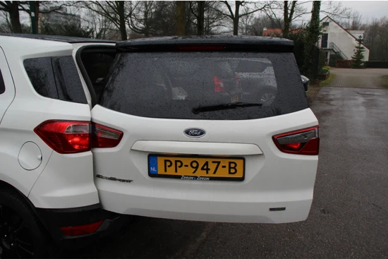 Ford EcoSport 1.0EB TITANIUM S 125PK | NL-AUTO! | DEALER OH! | LEDER/STOF BEKLEDING | NAVI | CAMERA | CLIMA | STOELVERWARMING | VOORRUITVERWAR