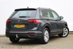 Volkswagen Tiguan 1.5 TSI Life Business | Camera | Wegklapbare Trekhaak | Stoel & Stuurverwarming | 18"Lmv | Dodehoek Detector