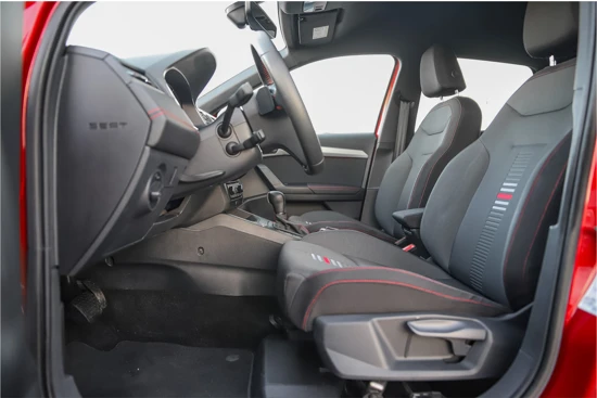 SEAT Arona FR Business Intense 1.0TSI 115pk DSG | LED | 18" | Stoelverwarming |