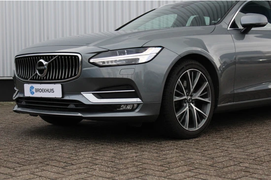 Volvo V90 T5 Momentum Automaat | Trekhaak! | Exterior Styling Kit | Navigatie | 19" | Leder | Cross Traffic Alert | Elektrische Achterklep