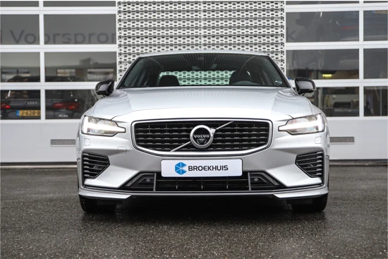 Volvo S60 T6 Twin Engine AWD 340pk Geartronic R-Design | Adaptieve cruise control | Head-up | Panoramadak | Keyless | 19