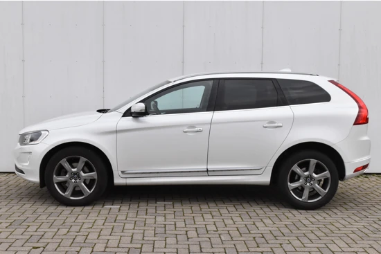 Volvo XC60 T5 Summum #Family Line #Standkachel #NL-Auto #19''