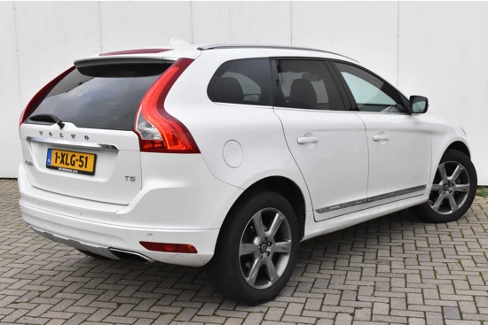 Volvo XC60 T5 Summum #Family Line #Standkachel #NL-Auto #19''