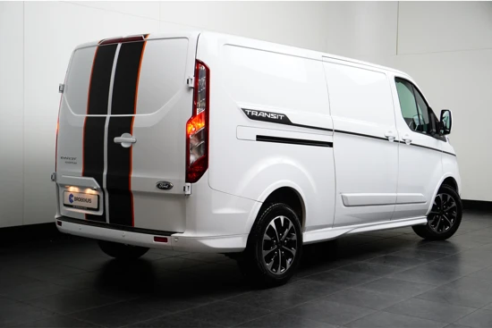 Ford Transit Custom 320 2.0 TDCI L2H1 Sport | Automaat | Camera | Half-Leder | Stoel- en voorruitverwarming | Apple Carplay/Android Auto |