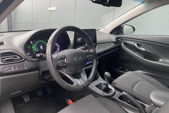 Hyundai i30 Wagon 1.0 TGD-i 120pk MHEV Comfort Smart | Camera | Climate | Keyless | NL. Auto | Full Led | Navigatie | 16" Lichtmetaal | Park