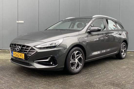 Hyundai i30 Wagon 1.0 TGD-i 120pk MHEV Comfort Smart | Camera | Climate | Keyless | NL. Auto | Full Led | Navigatie | 16" Lichtmetaal | Park